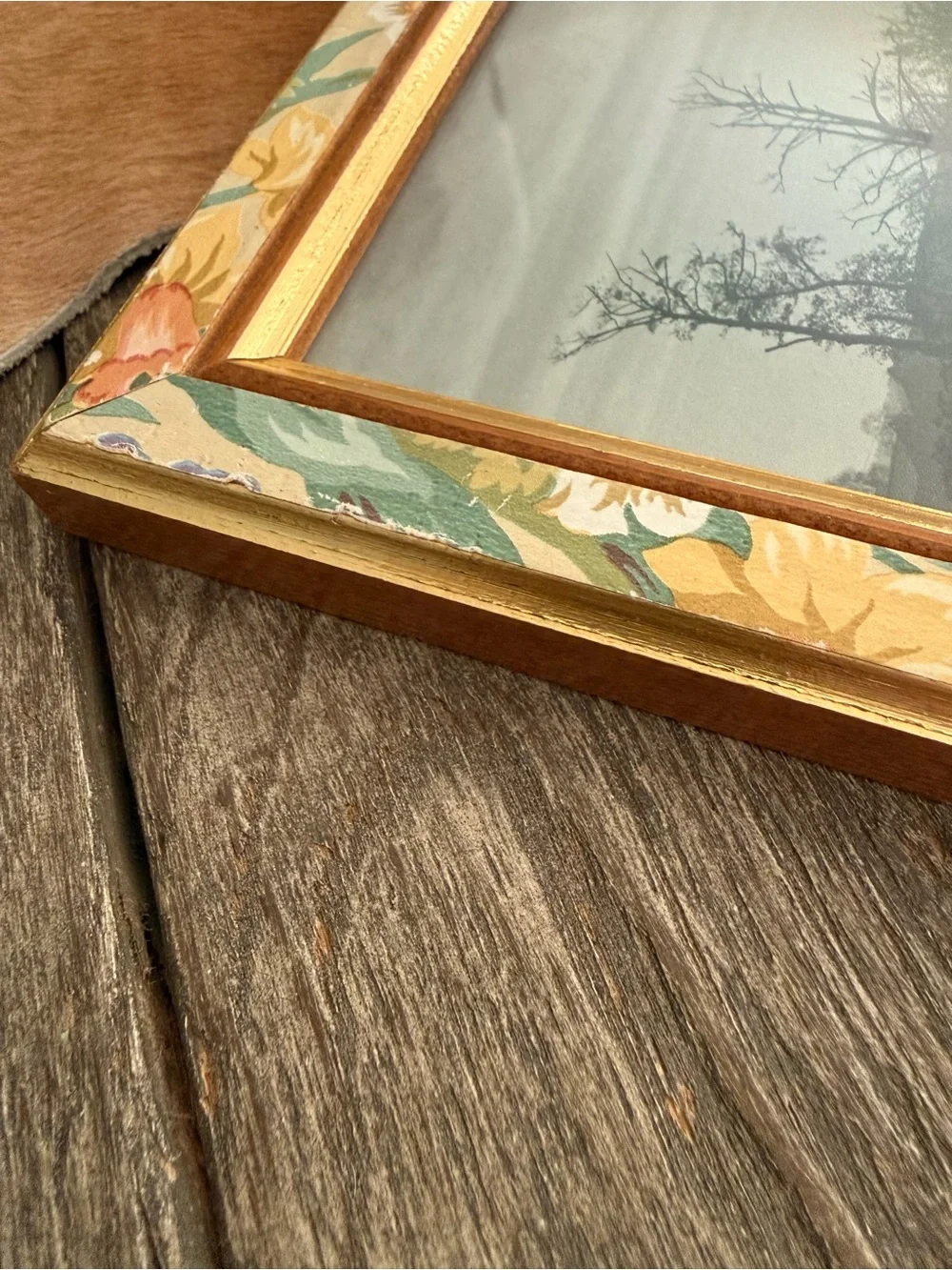 Vintage Wood Floral Frame with Black Easel Back - Black